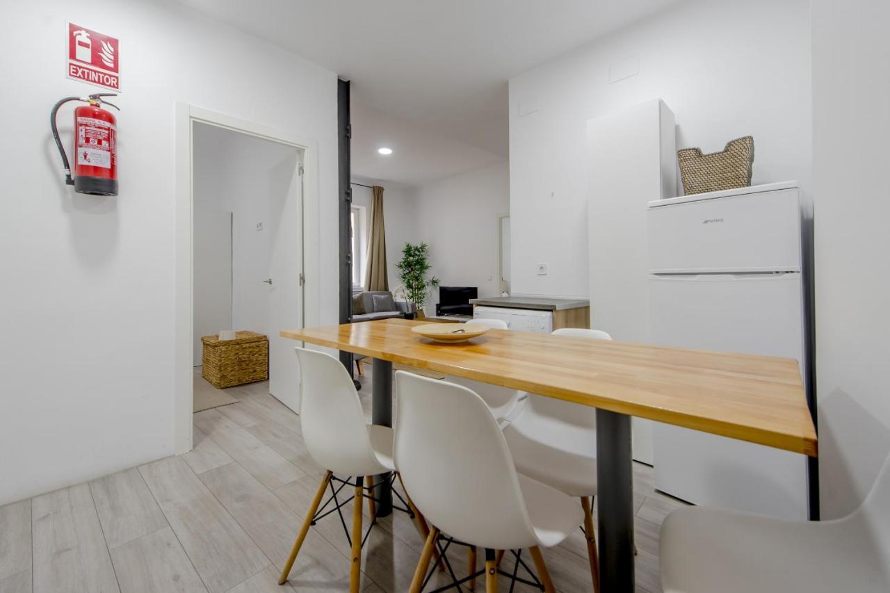 Cozy Apartamento En La Latina, El Centro De Madrid Appartement Buitenkant foto